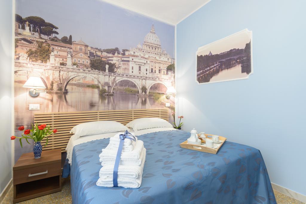 B&B Ad Maiora Roma Стая снимка